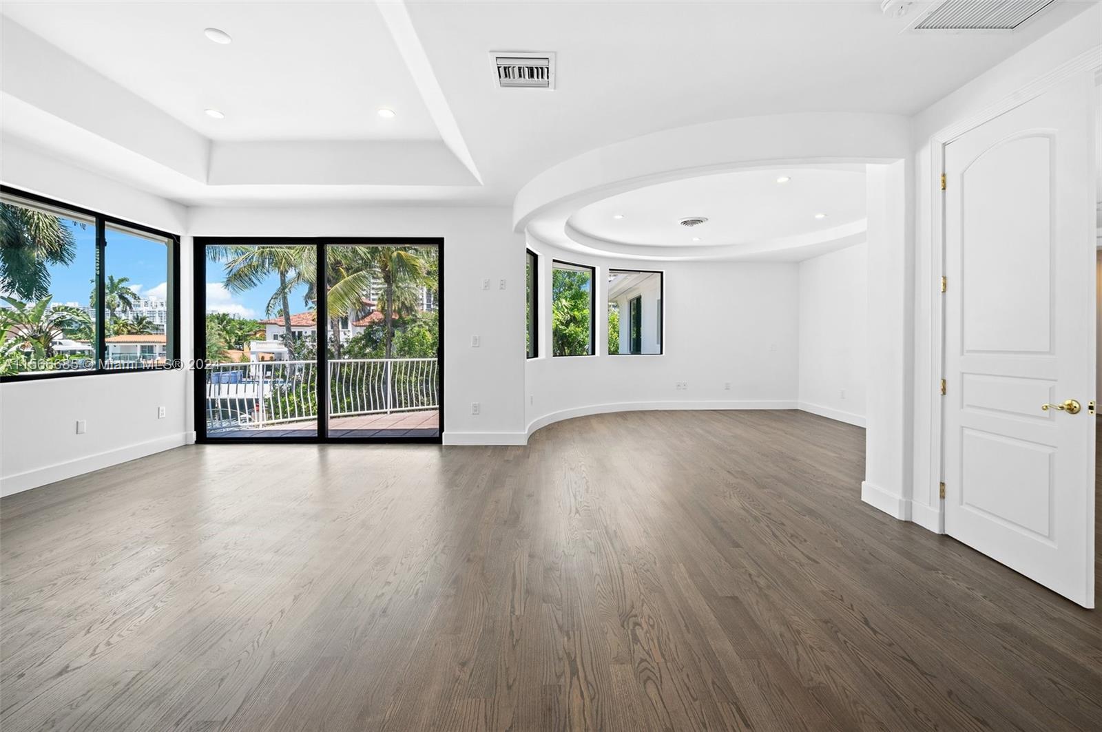 3461 NE 170th St, North Miami Beach, Florida image 31