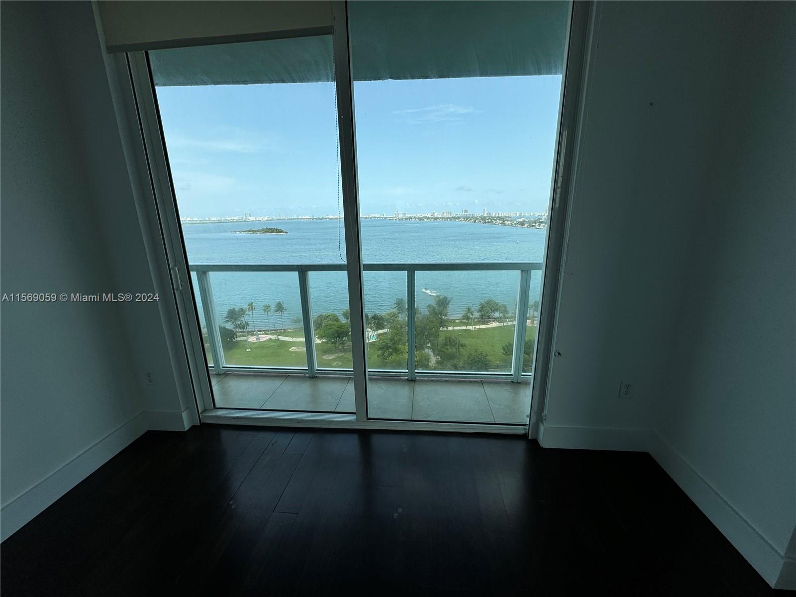 1900 N Bayshore Dr #1401, Miami, Florida image 23