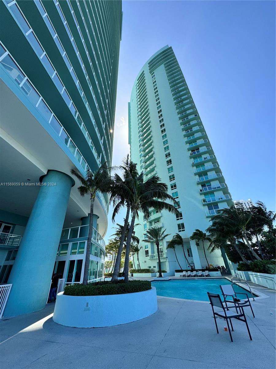 1900 N Bayshore Dr #1401, Miami, Florida image 49