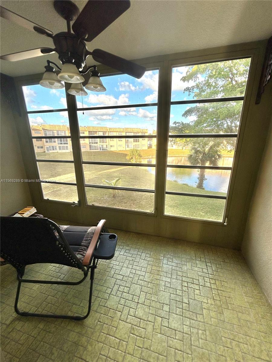 8465 Sunrise Lakes Blvd #202, Sunrise, Florida image 14