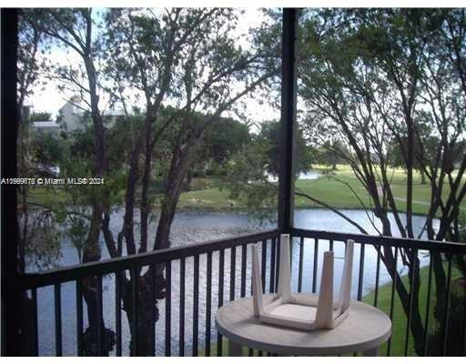 Residential, Weston, Florida image 1