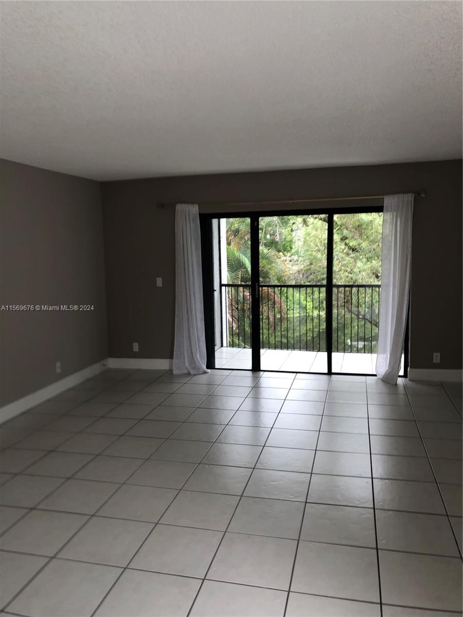 Residential, Weston, Florida image 3