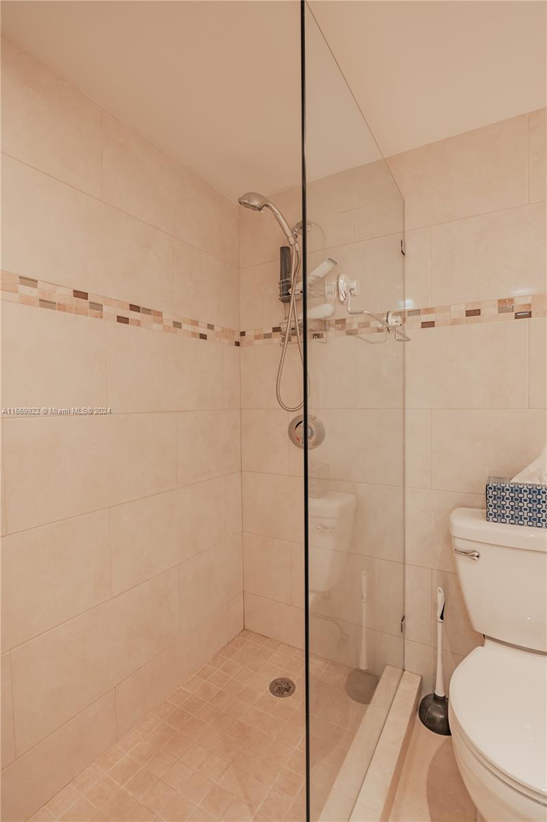 200 Diplomat Parkway #531, Hallandale Beach, Florida image 30