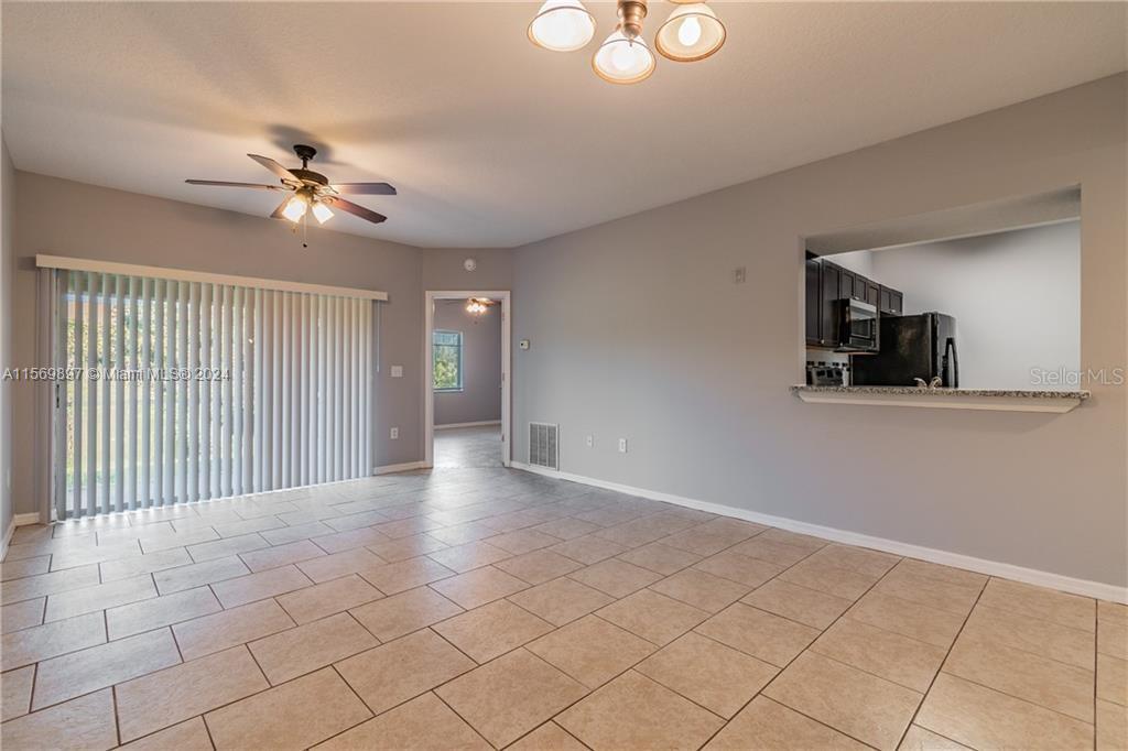 9516 Newdale Way #72101, Riverview, Florida image 4