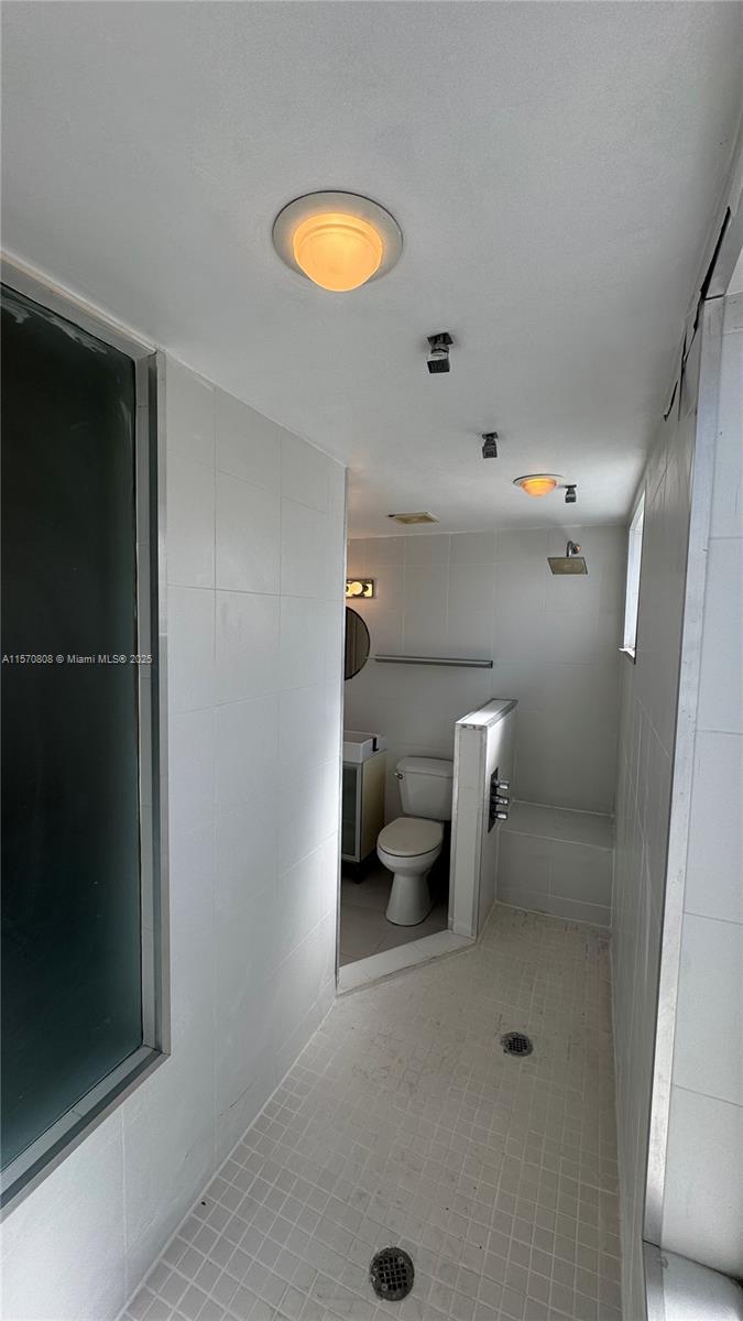 1050 Pennsylvania Ave #24, Miami Beach, Florida image 16