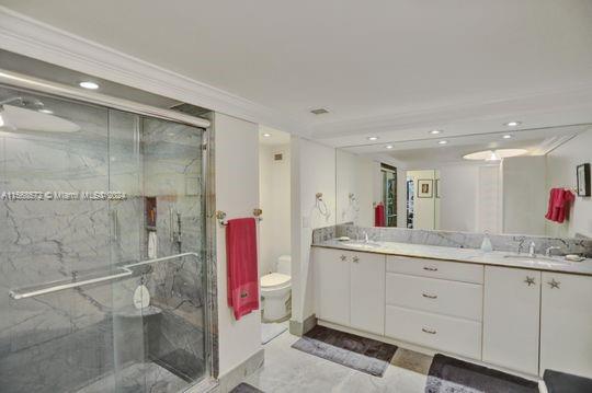 Listing Photo 14