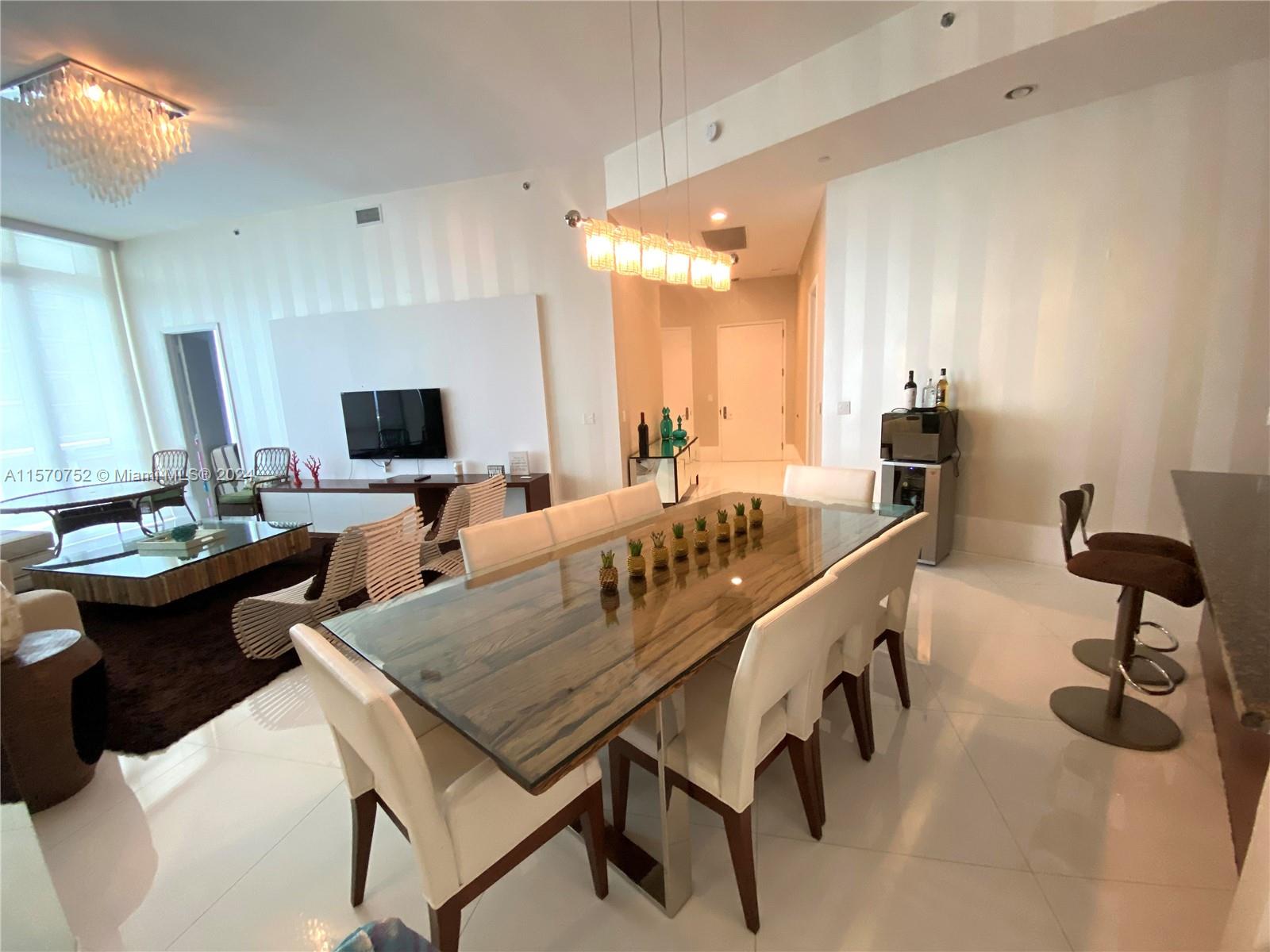 15811 Collins Ave #4207, Sunny Isles Beach FL 33160