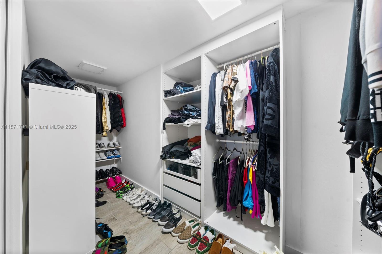Listing Photo 21
