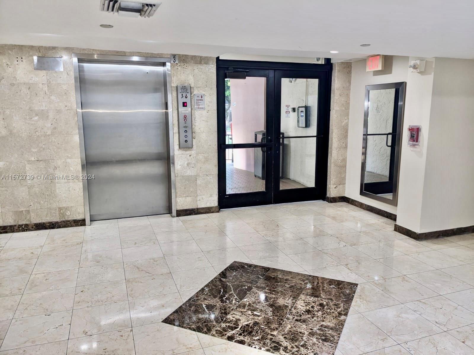 16909 N Bay Rd #103, Sunny Isles Beach, Florida image 2