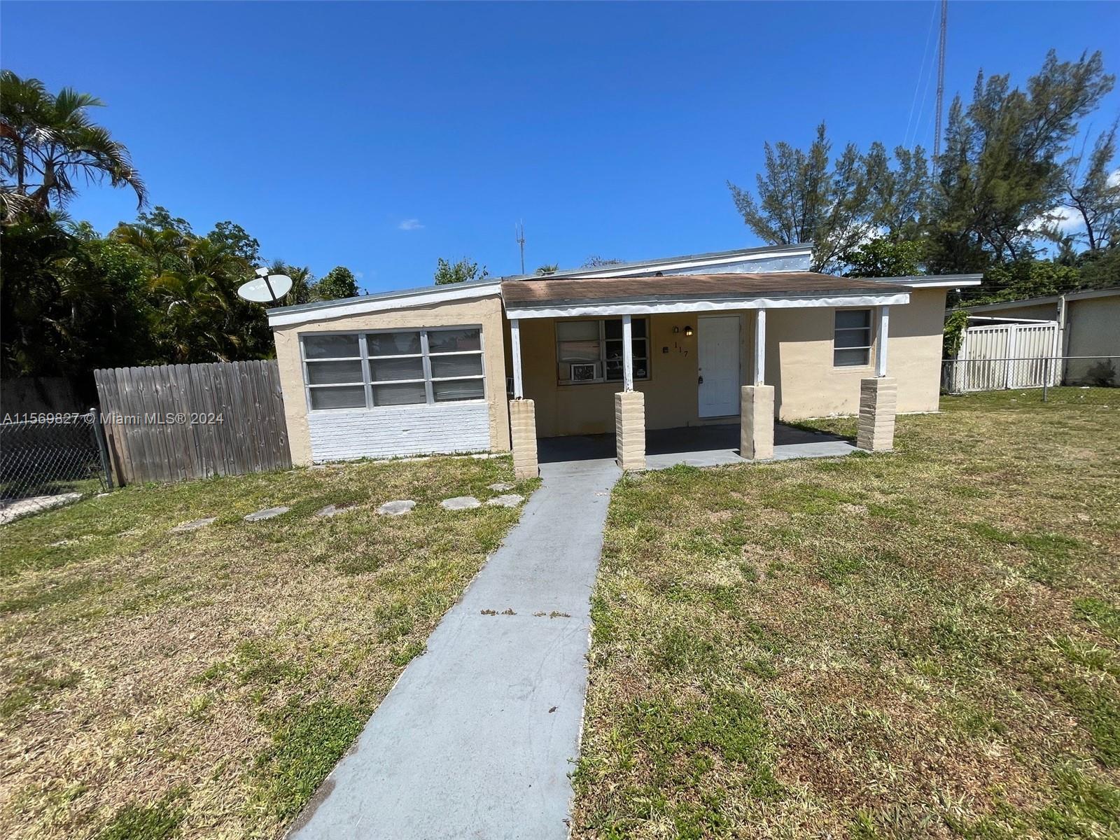 117 Miami Gardens Rd, West Park, Florida image 2