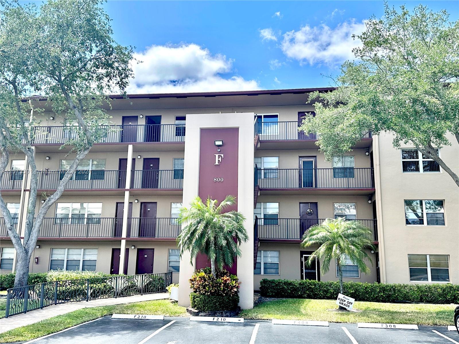 800 SW 131st Ave #113F, Pembroke Pines, Florida image 1