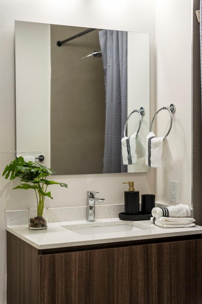 1938 Jackson St #306, Hollywood, Florida image 16