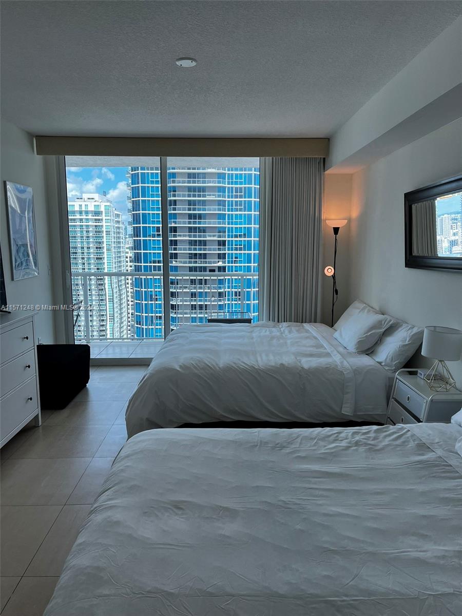 1200 Brickell Bay Dr #4322, Miami, Florida image 30