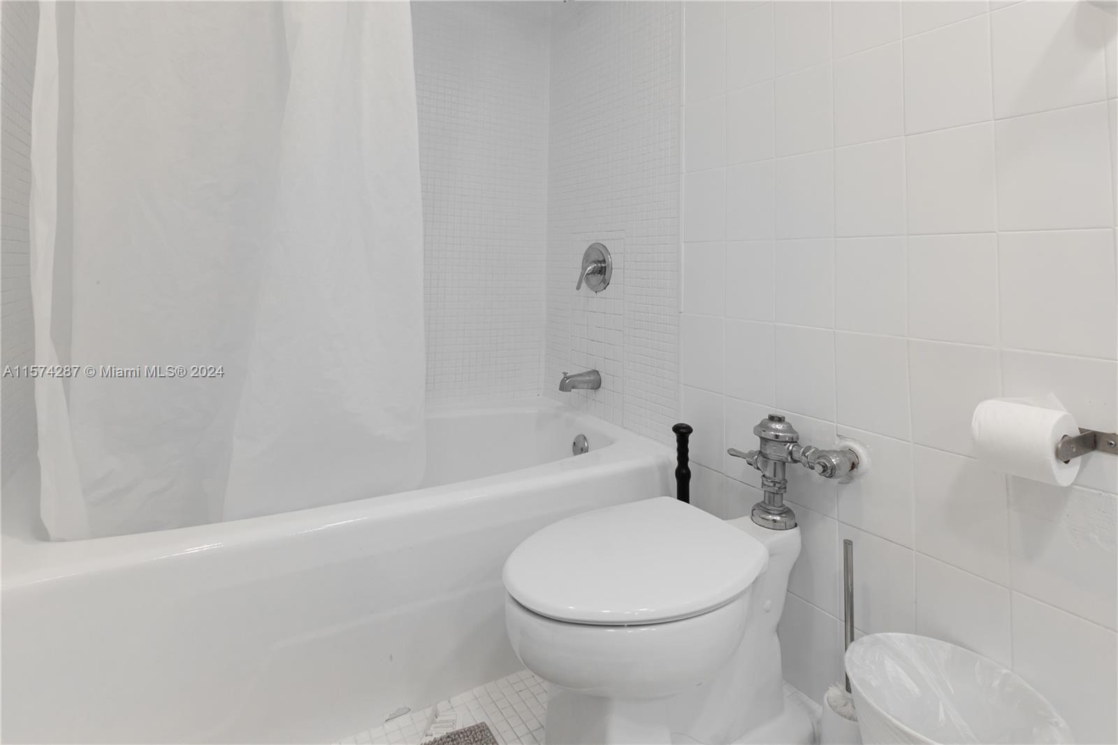 5445 Collins Ave #822, Miami Beach, Florida image 17