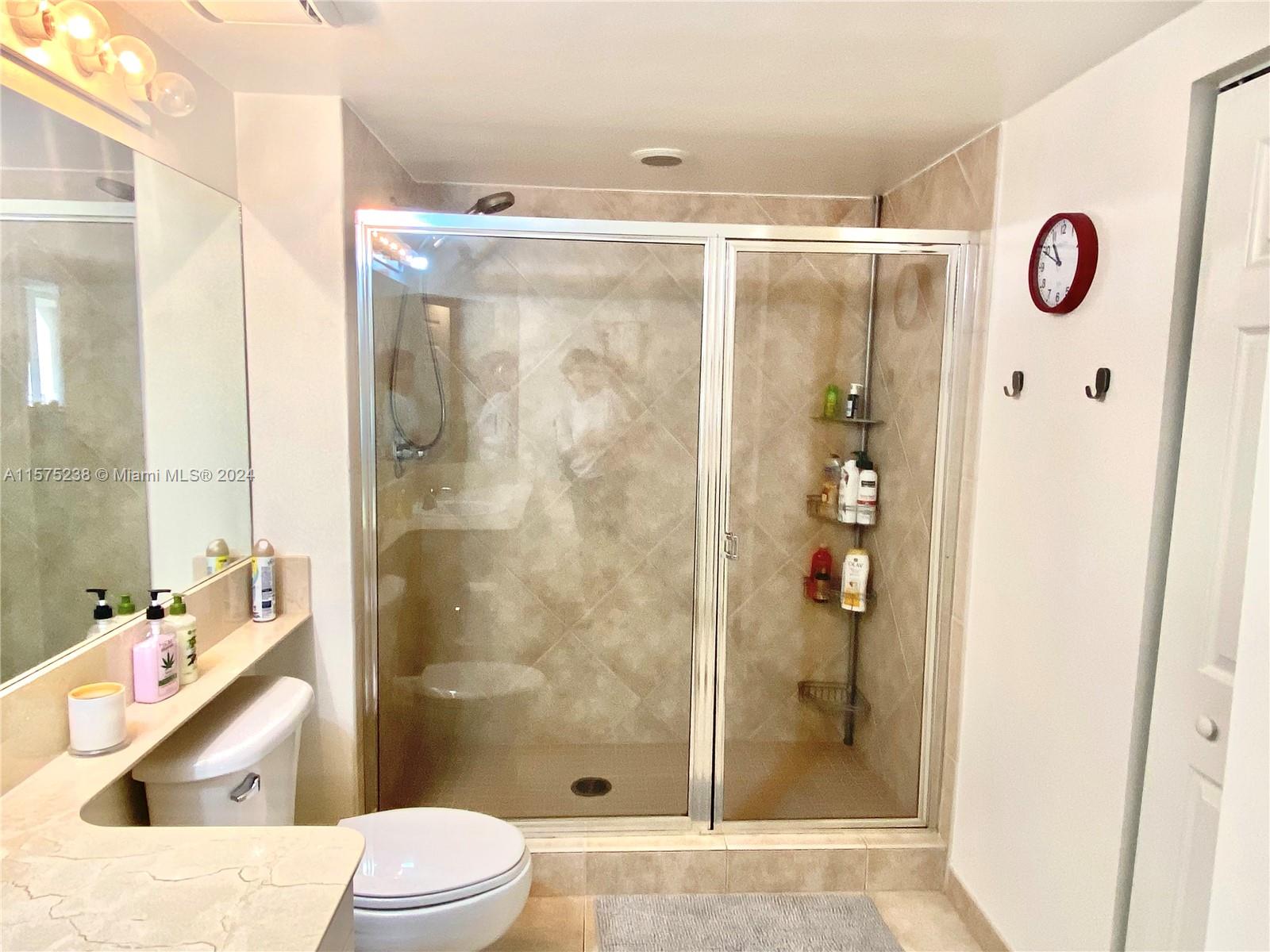 Listing Photo 18