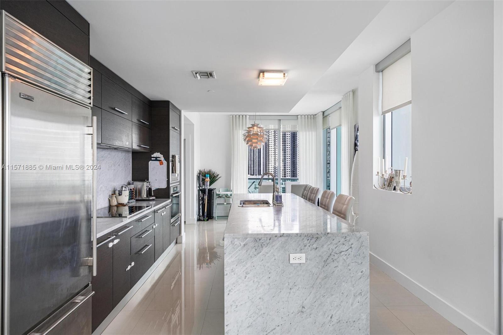 900 Biscayne Blvd #2212, Miami FL 33132