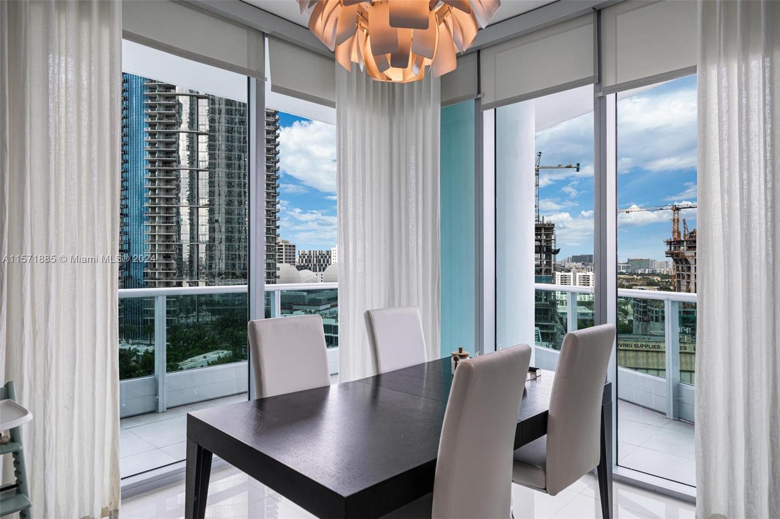 900 Biscayne Blvd #2212, Miami FL 33132