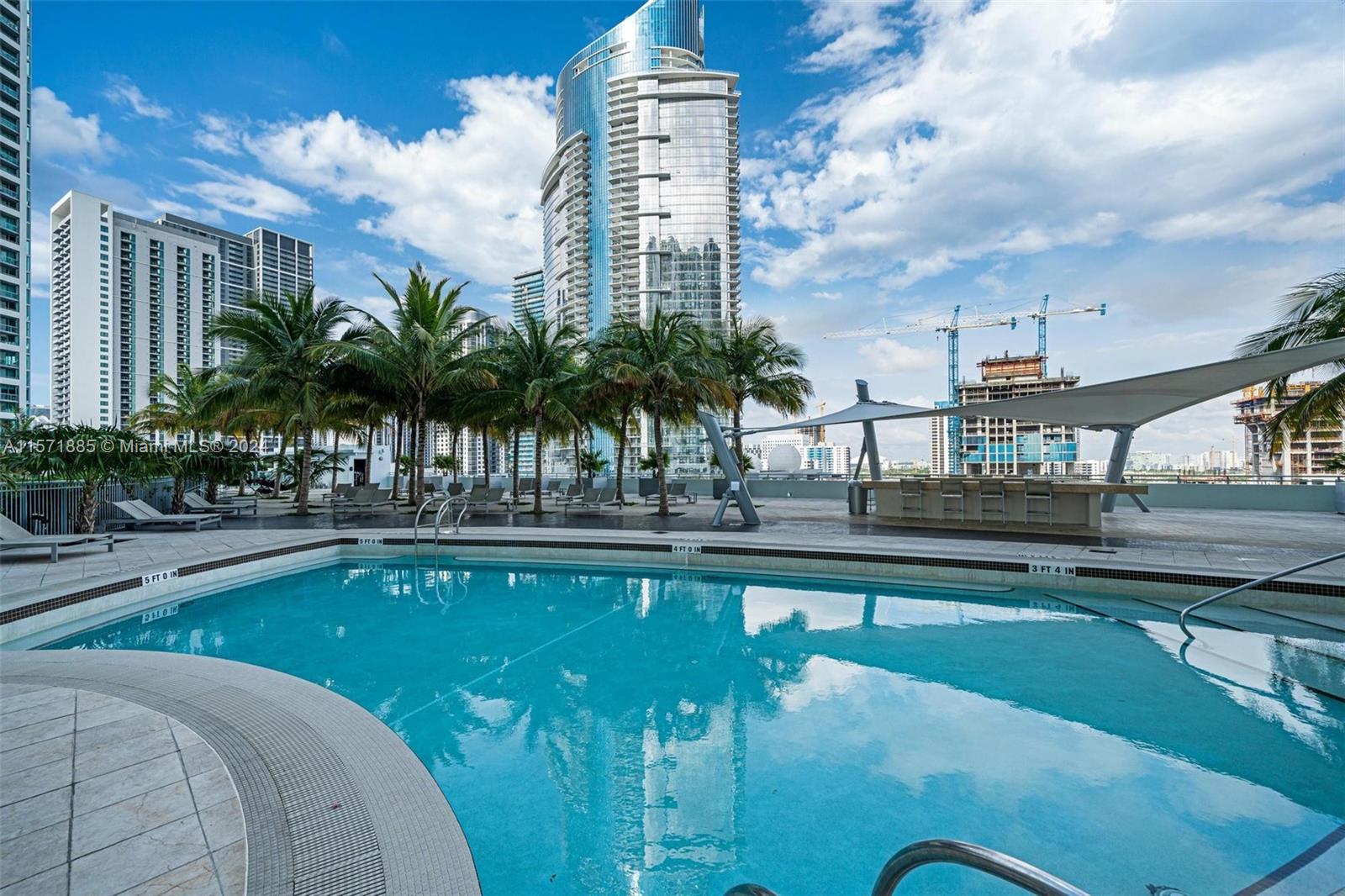 900 Biscayne Blvd #2212, Miami FL 33132