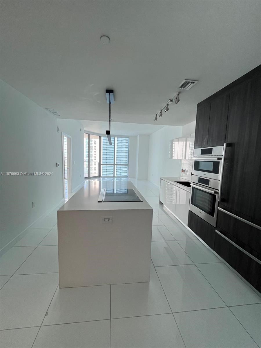 851 NE 1st Ave #2705, Miami FL 33132