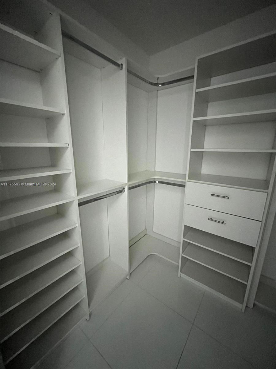 851 NE 1st Ave #2705, Miami FL 33132