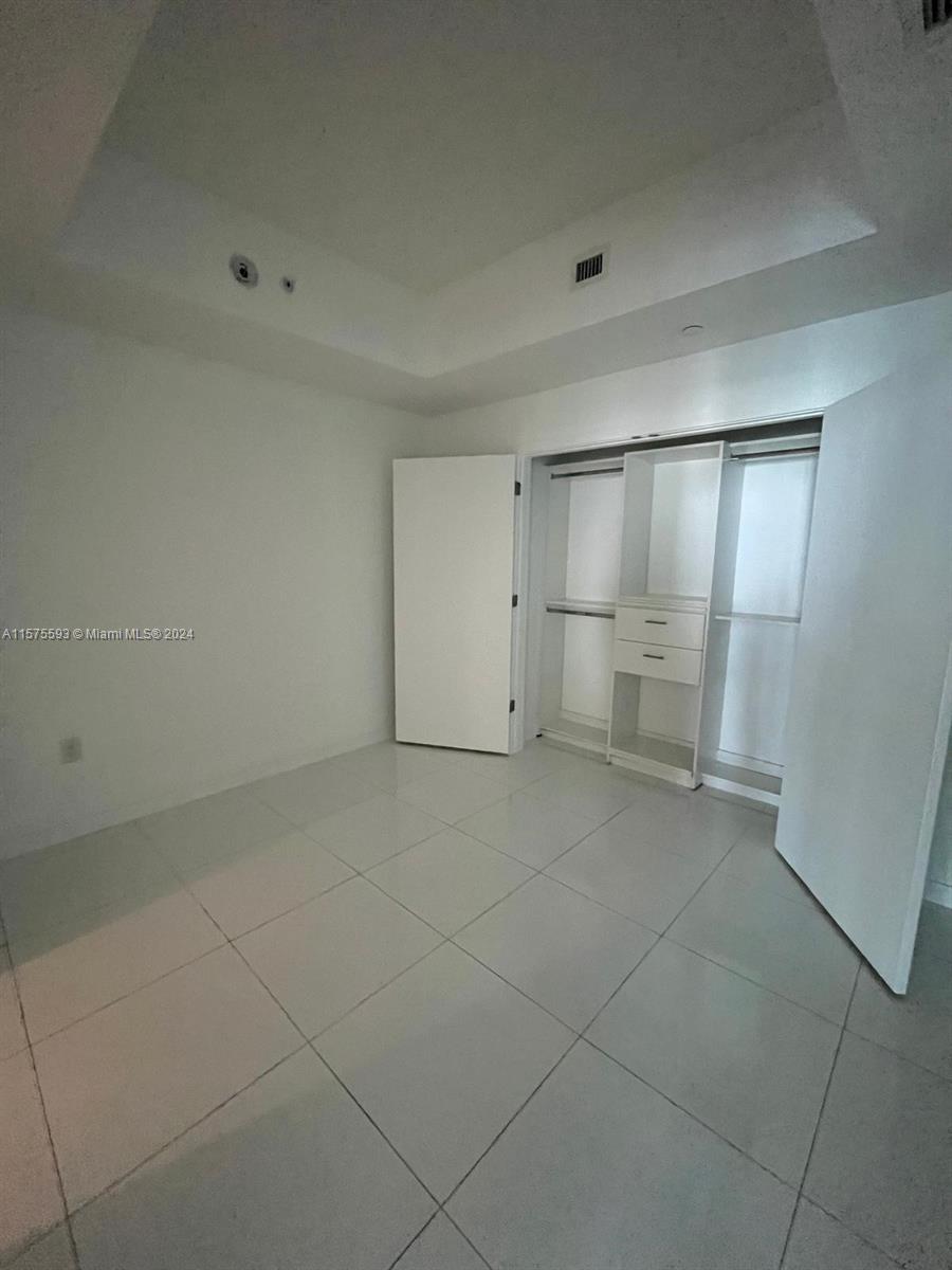 851 NE 1st Ave #2705, Miami FL 33132