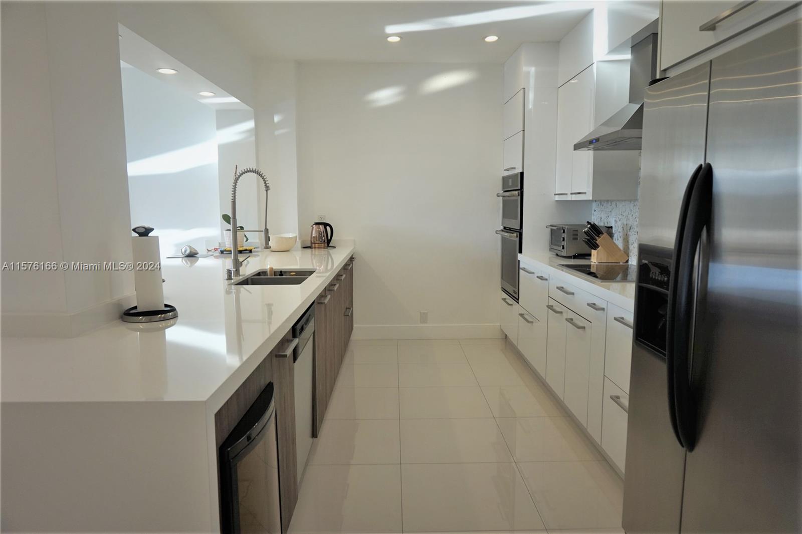 251 Crandon Blvd #408, Key Biscayne FL 33149