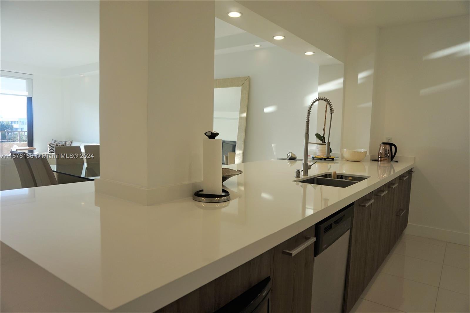 251 Crandon Blvd #408, Key Biscayne FL 33149