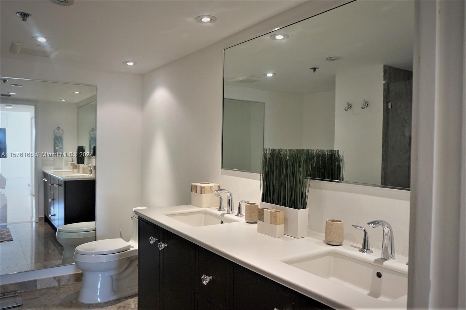 251 Crandon Blvd #408, Key Biscayne FL 33149