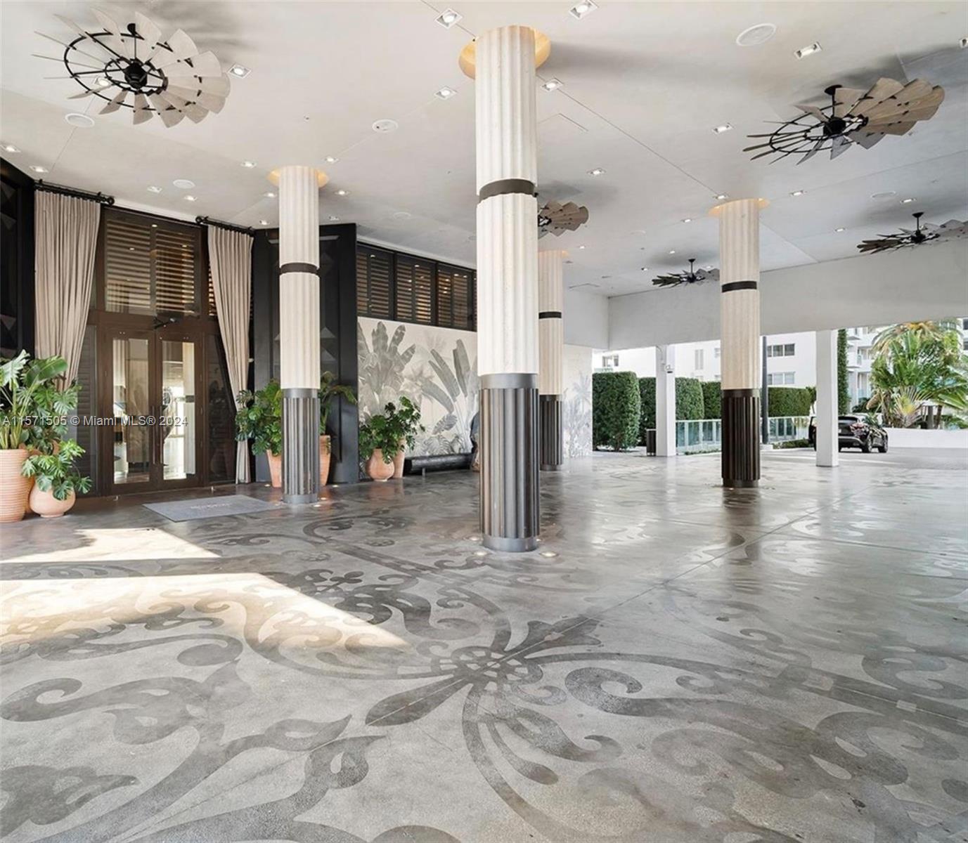 1100 West Ave #906, Miami Beach, Florida image 27