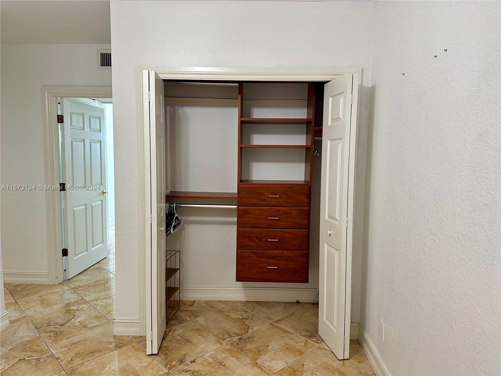 Listing Photo 29