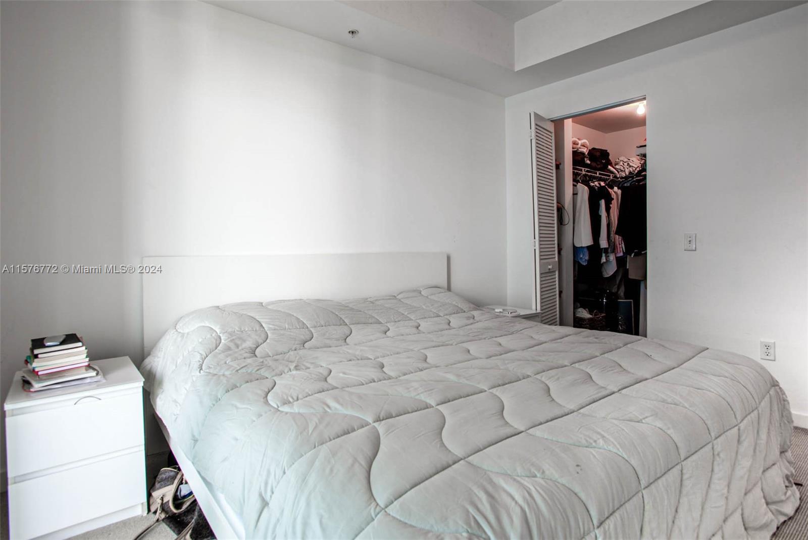 300 S BISCAYNE BLVD #3404, Miami FL 33131