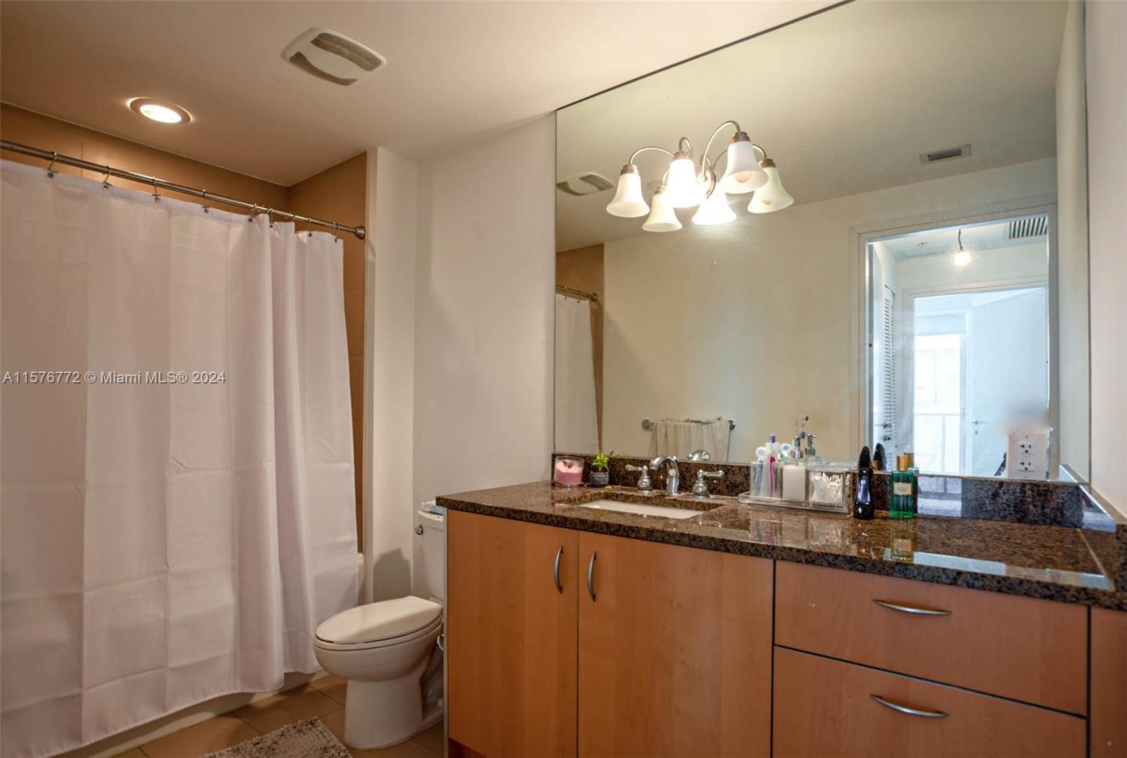 300 S BISCAYNE BLVD #3404, Miami FL 33131