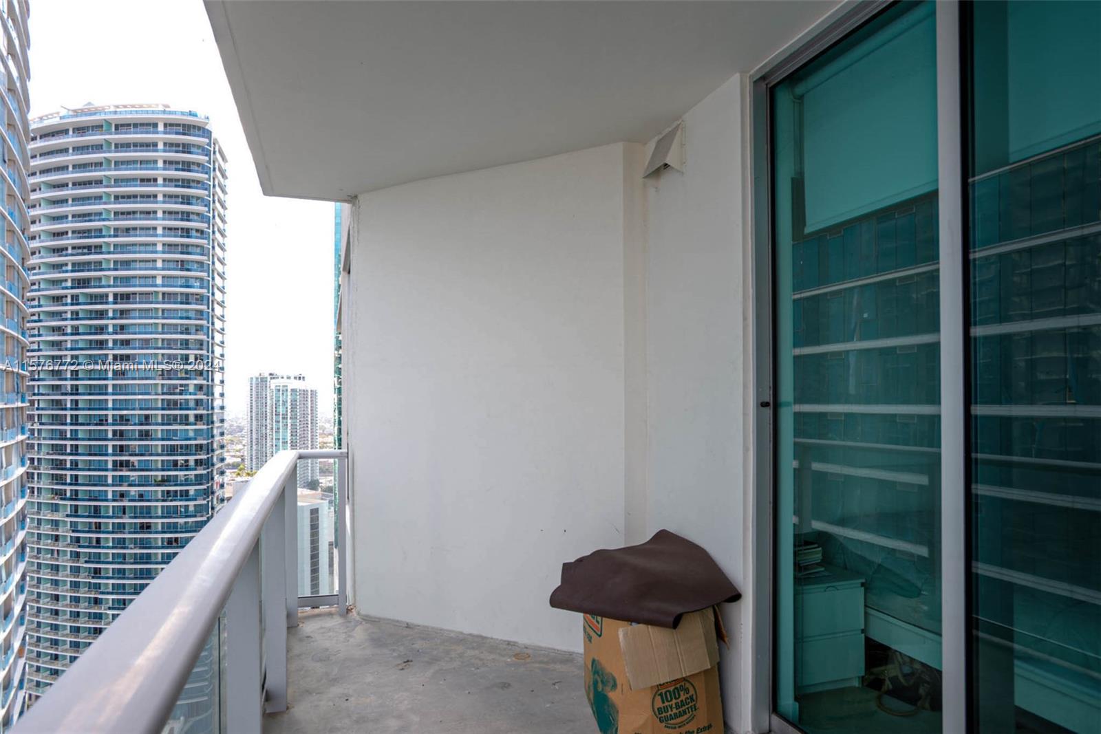 300 S BISCAYNE BLVD #3404, Miami FL 33131