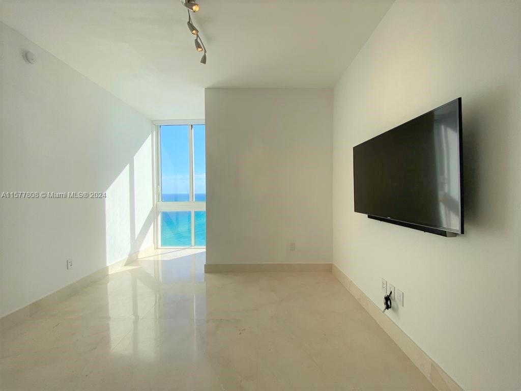 16001 Collins Ave #2401, Sunny Isles Beach FL 33160