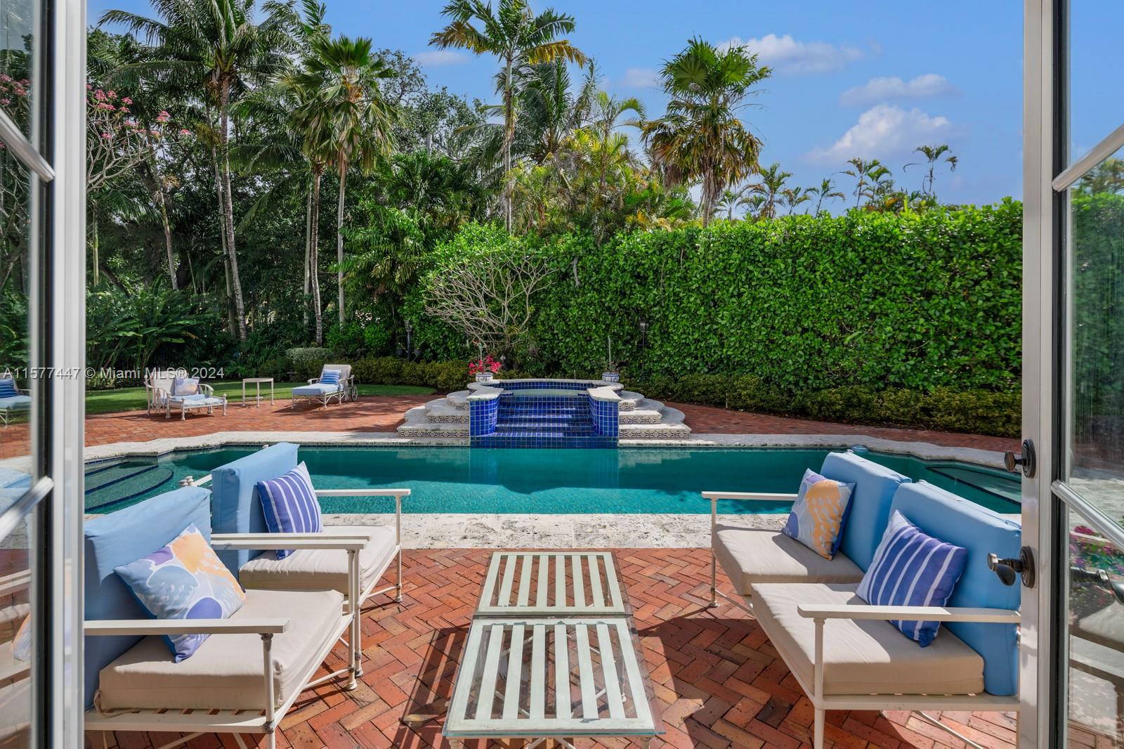 1233 Anastasia Ave, Coral Gables FL 33134
