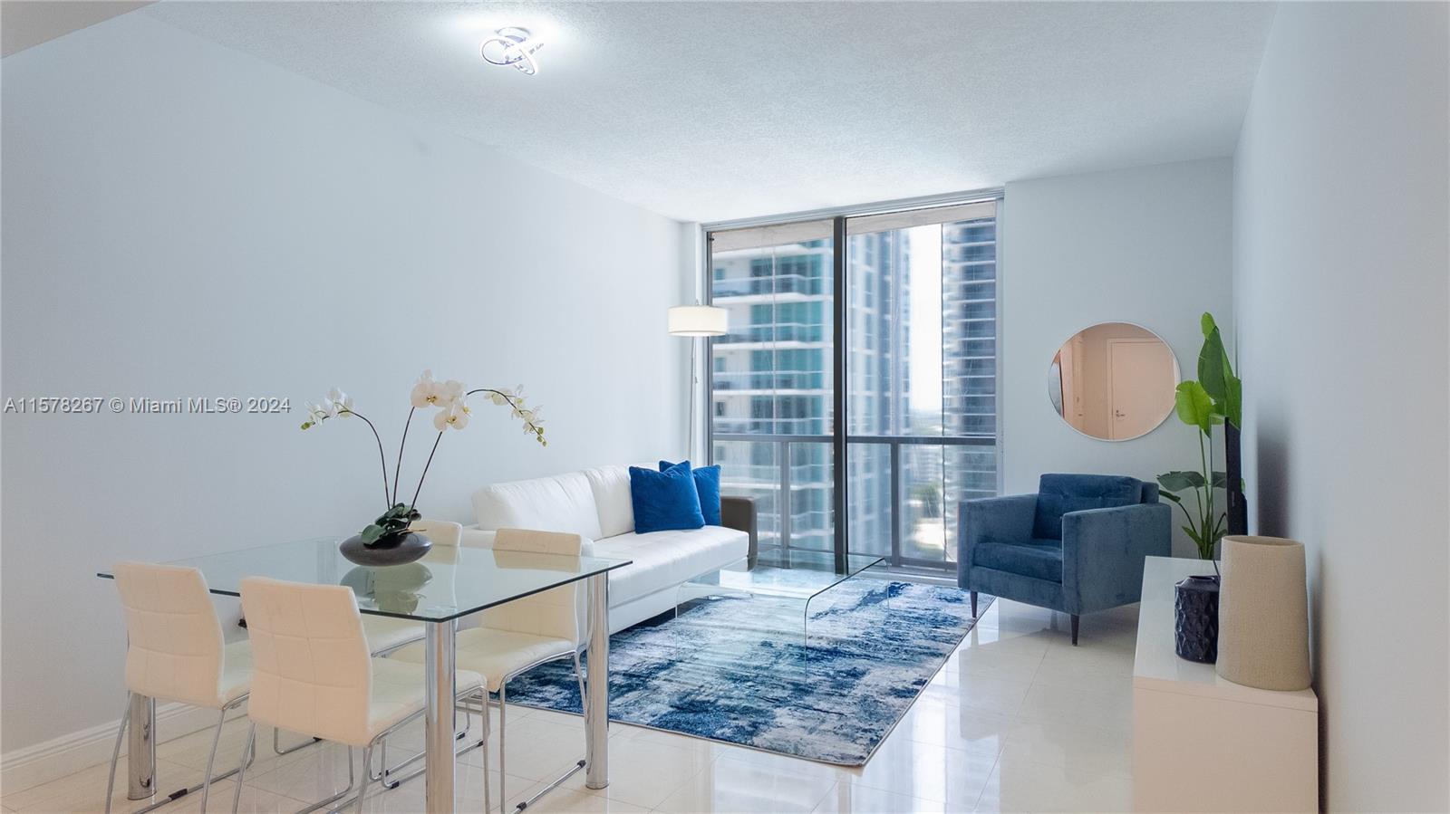 1060 Brickell Ave #1811, Miami, Florida image 3