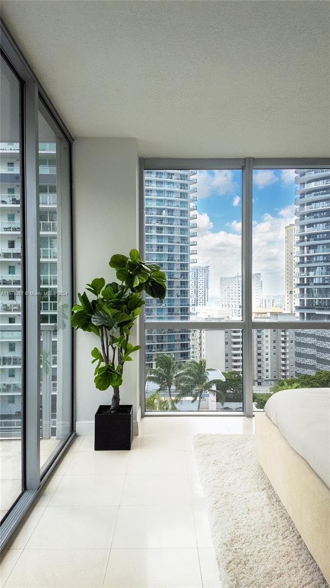 1060 Brickell Ave #1811, Miami, Florida image 4