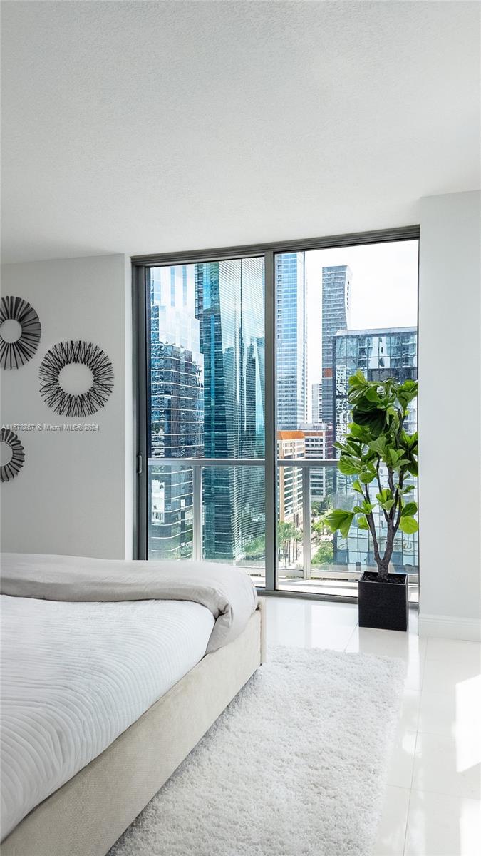 1060 Brickell Ave #1811, Miami, Florida image 6