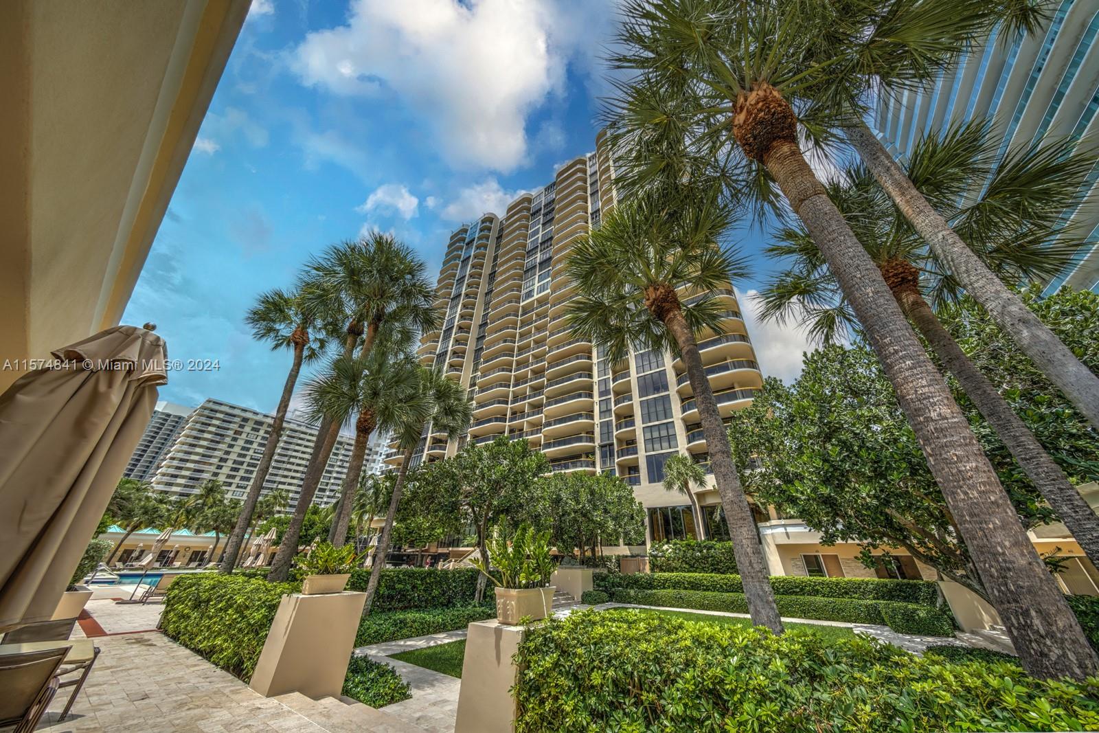 9999 Collins Ave #PH3D, Bal Harbour, Florida image 46