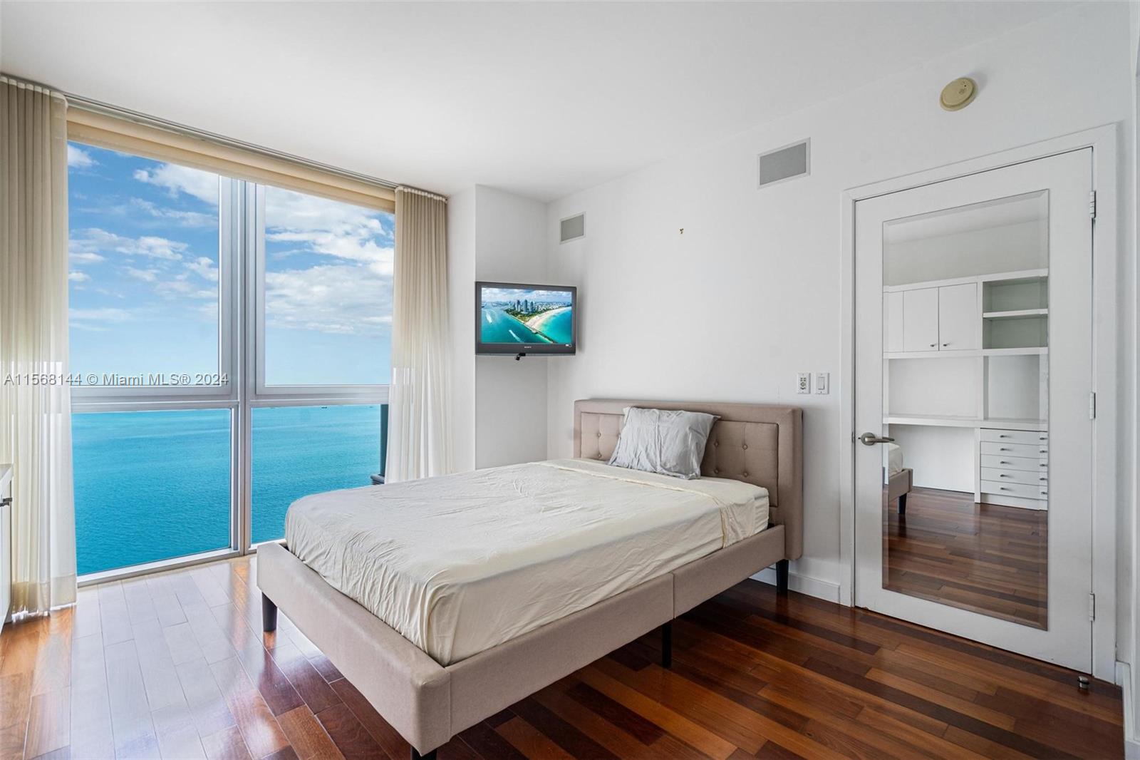 1331 Brickell Bay Dr #2503, Miami FL 33131