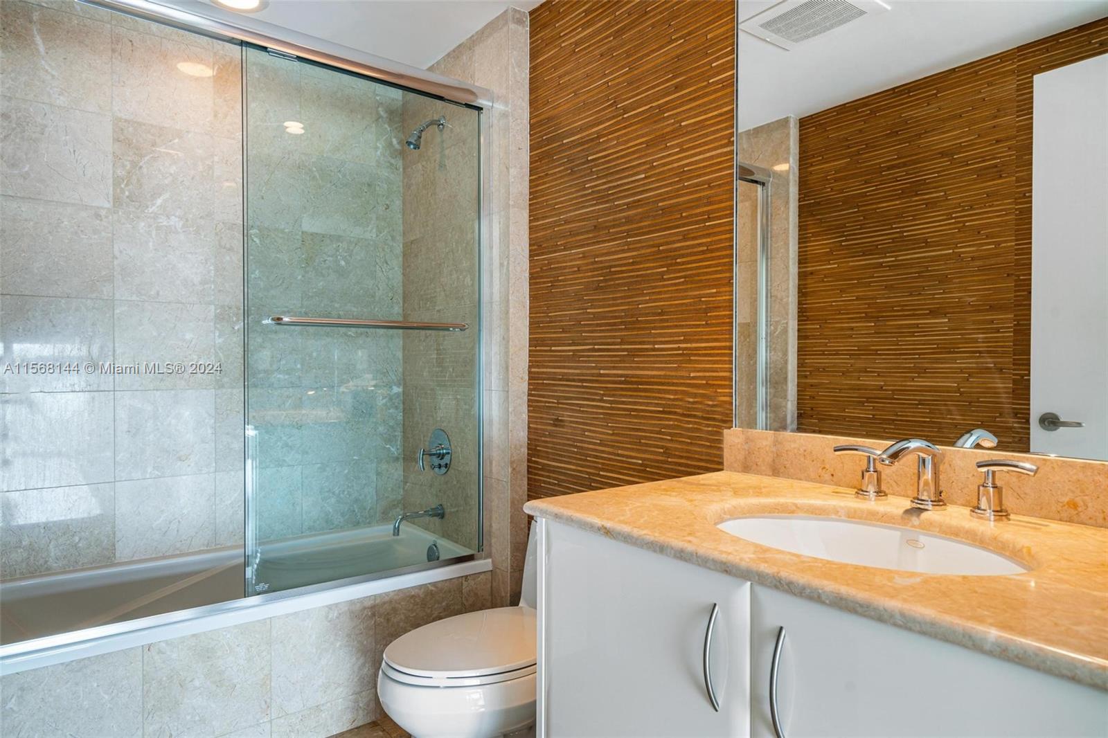 1331 Brickell Bay Dr #2503, Miami FL 33131