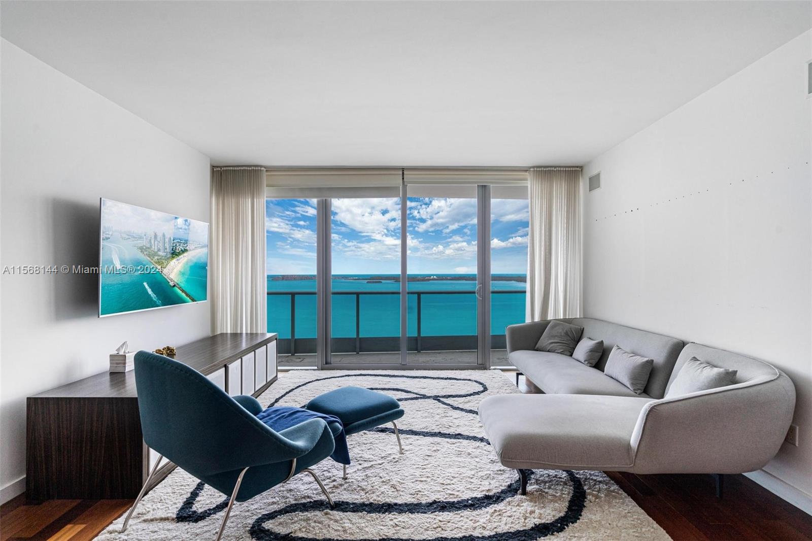 1331 Brickell Bay Dr #2503, Miami FL 33131