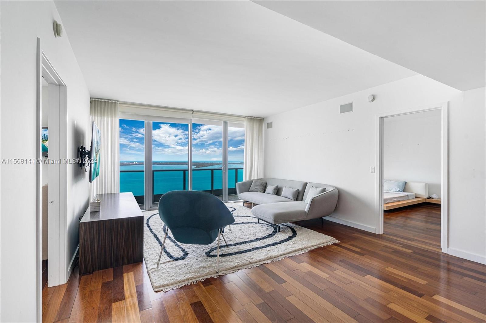 1331 Brickell Bay Dr #2503, Miami FL 33131
