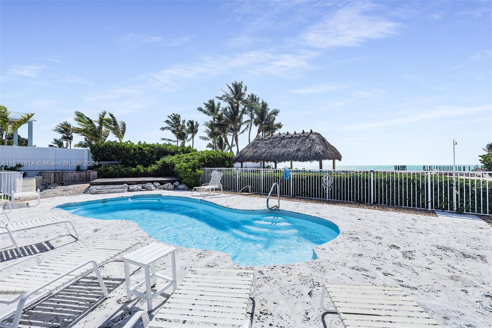 Residential, Plantation Key, Florida image 36