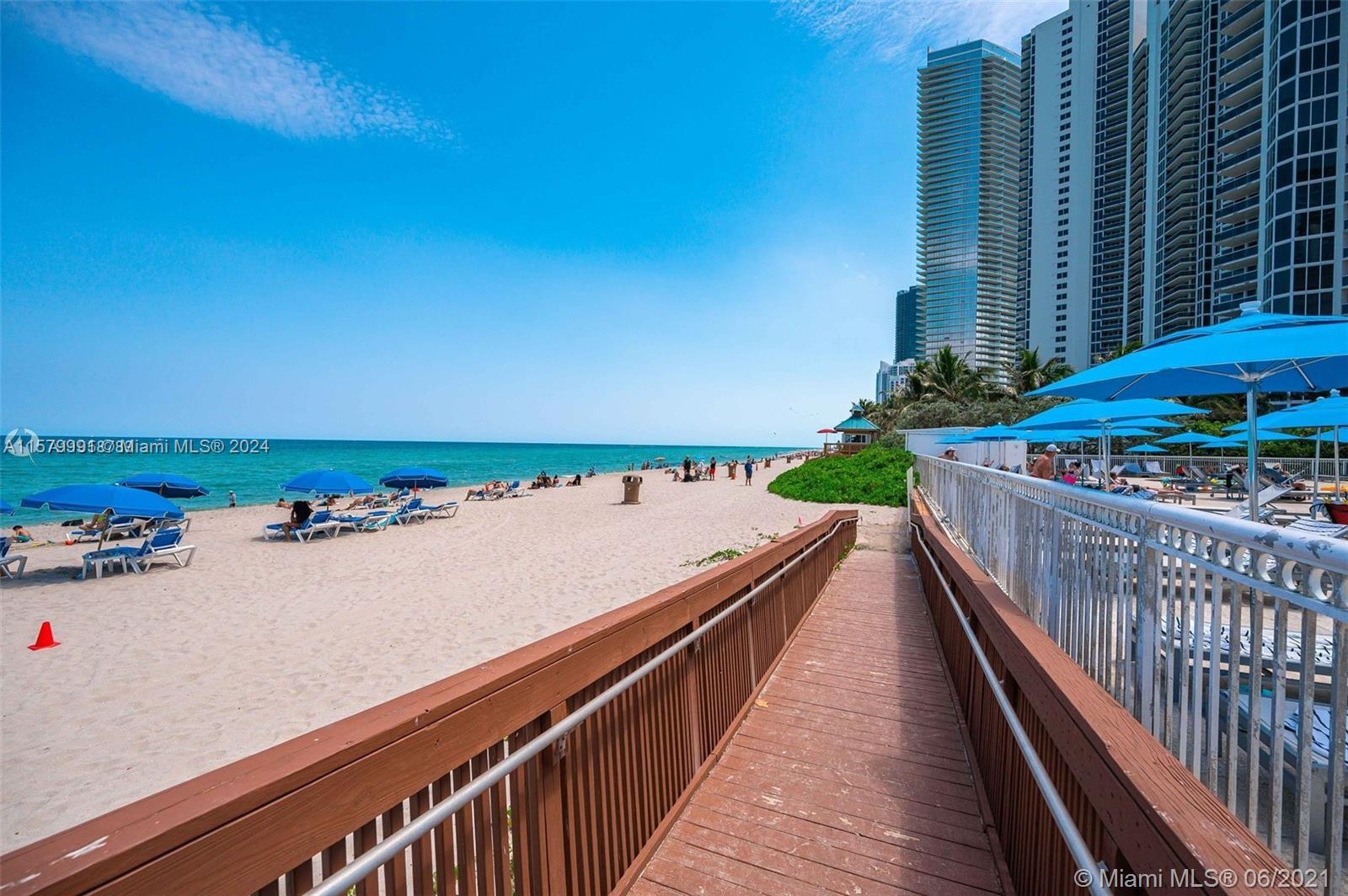 Residential, Sunny Isles Beach, Florida image 9