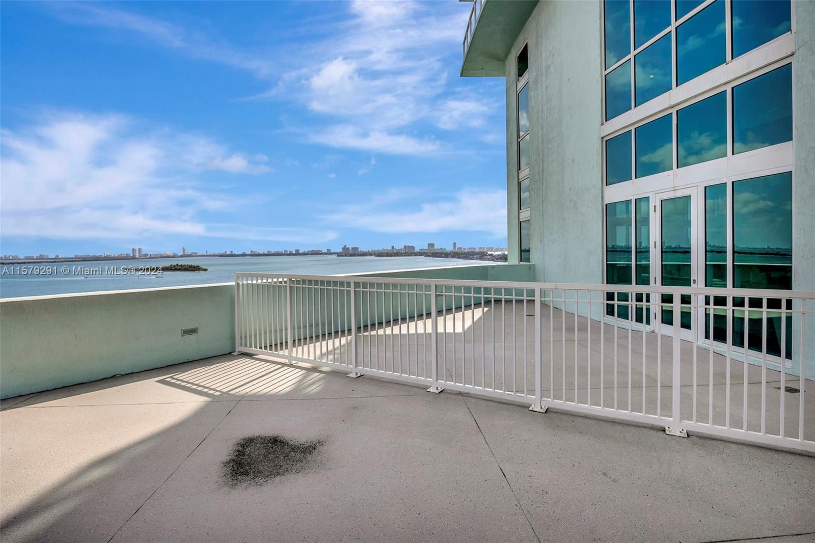 1900 N Bayshore Dr #3415, Miami, Florida image 47