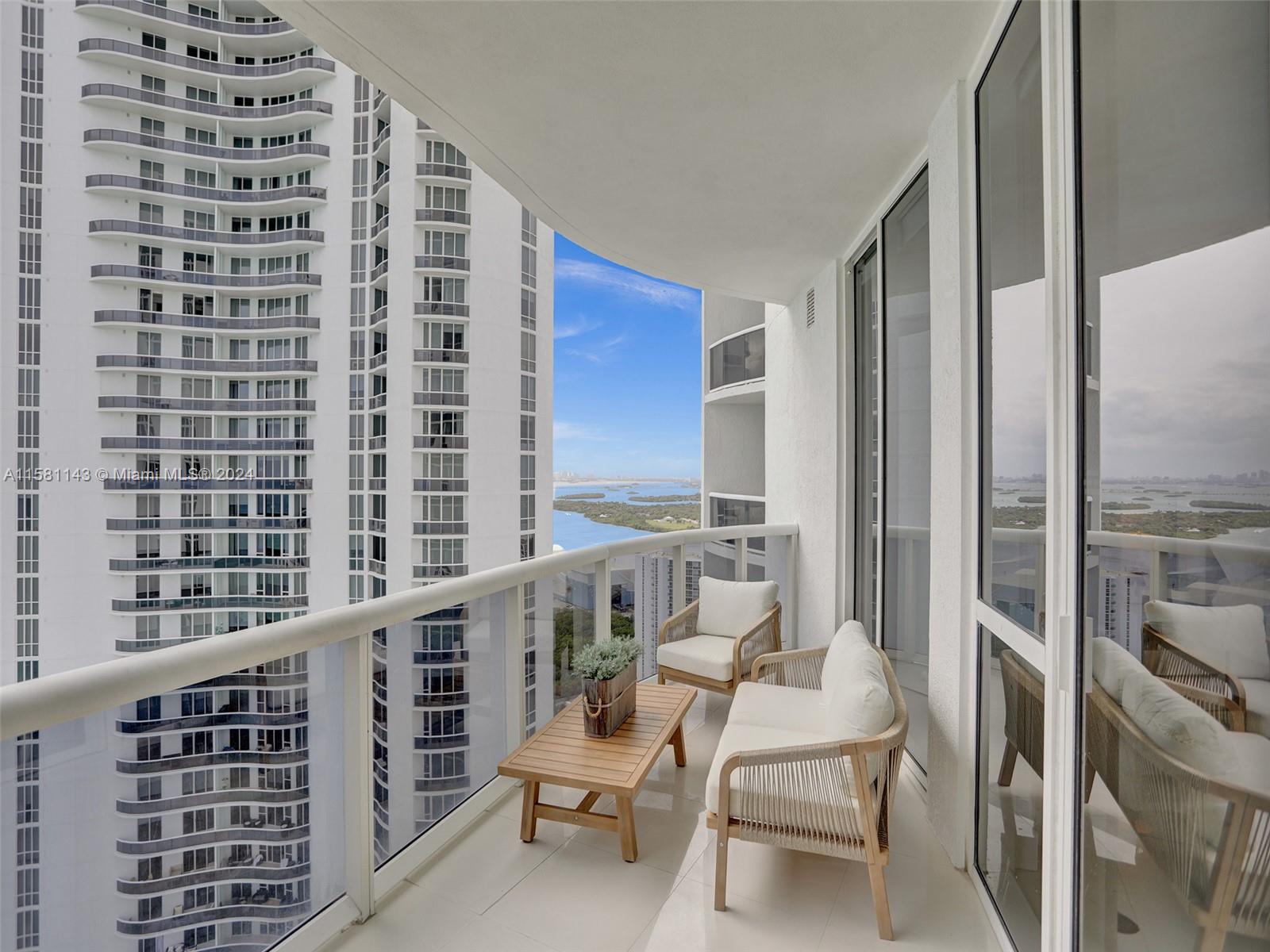 15901 Collins Ave #2807, Sunny Isles Beach FL 33160
