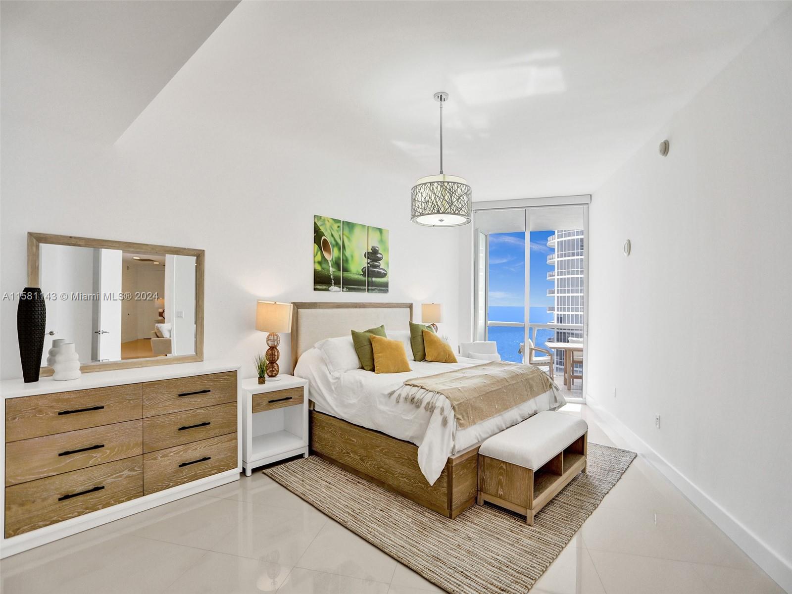 15901 Collins Ave #2807, Sunny Isles Beach FL 33160