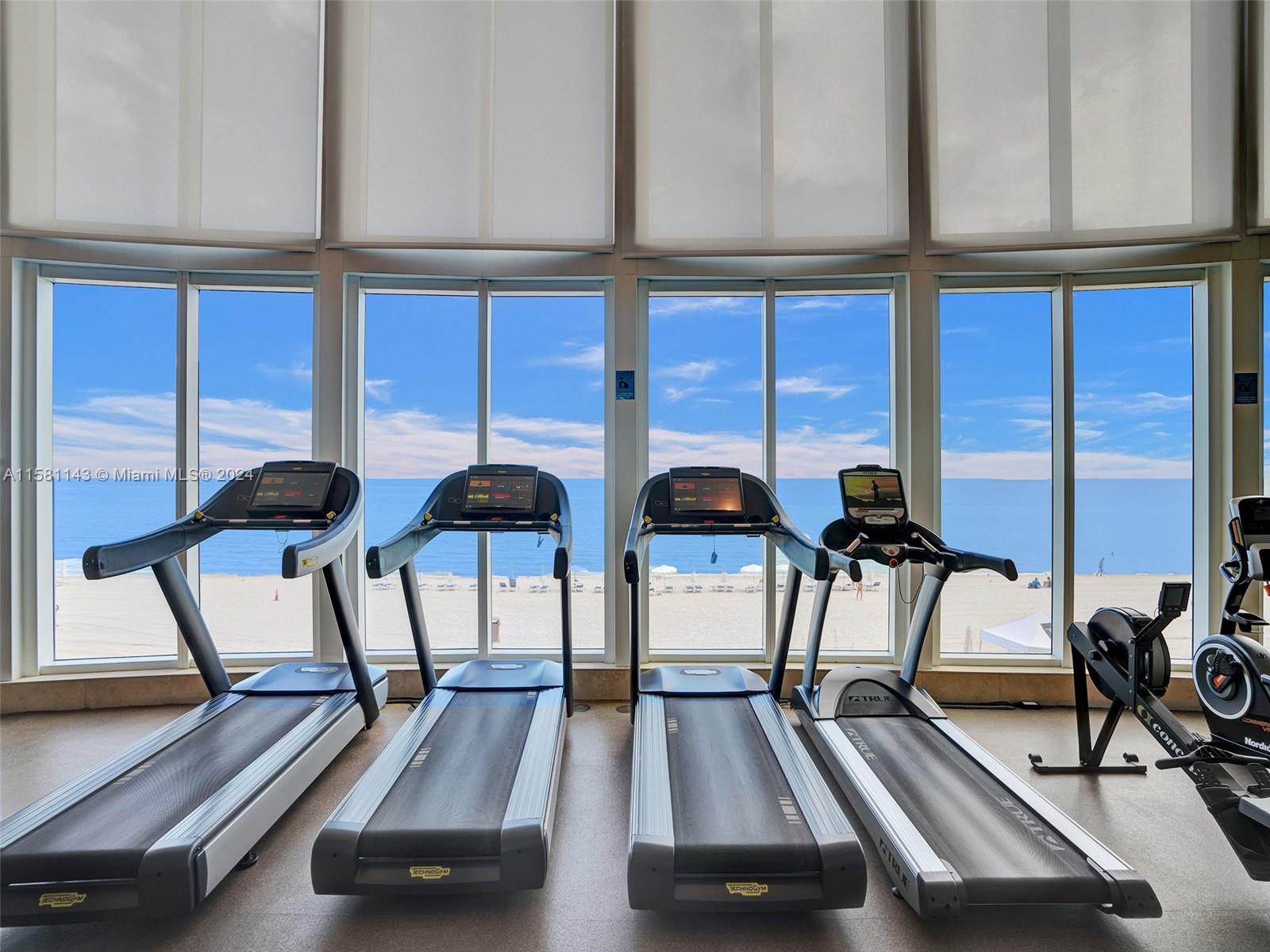 15901 Collins Ave #2807, Sunny Isles Beach FL 33160