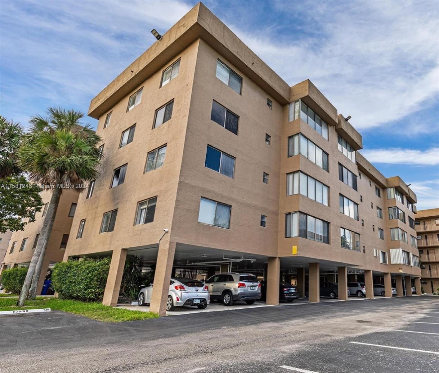 8030 Hampton Blvd #310, North Lauderdale, Florida image 2